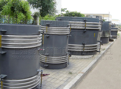 香港機(jī)場赤鱲角小拉桿橫向波紋<a href=http://m.zgearllc.cn target=_blank class=infotextkey>補(bǔ)償器</a>