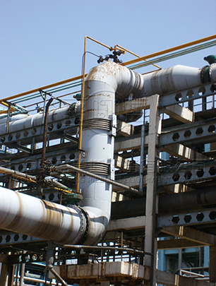 澳門(mén)雙鉸鏈橫向板盒補(bǔ)償器安裝現(xiàn)場(chǎng)